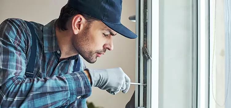 Emergency Response for Latch Issues West Hartford